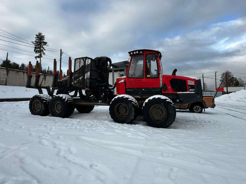 forwarder_komatsu_895