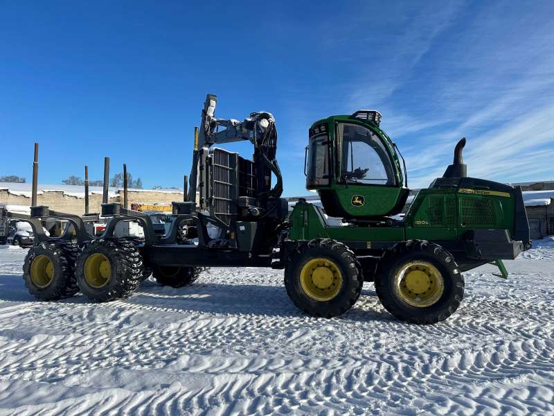 forwarder_john_deere_1510g